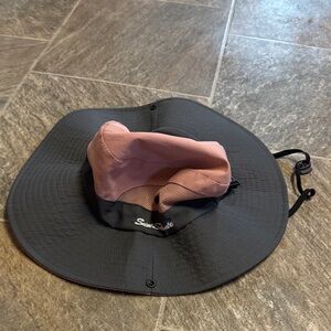 SunShade Black and Pink Wide Brim Hat